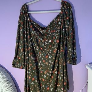 Simply be floral top